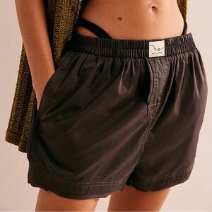 We The Free Day To Day Solid Boxers L